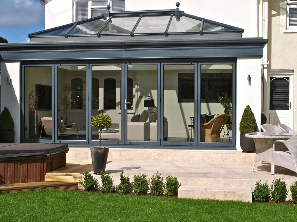 aluminium bifold doors hampshire